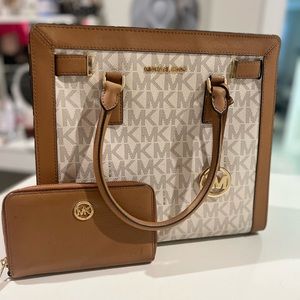 Michael Kors bag and wallet combo